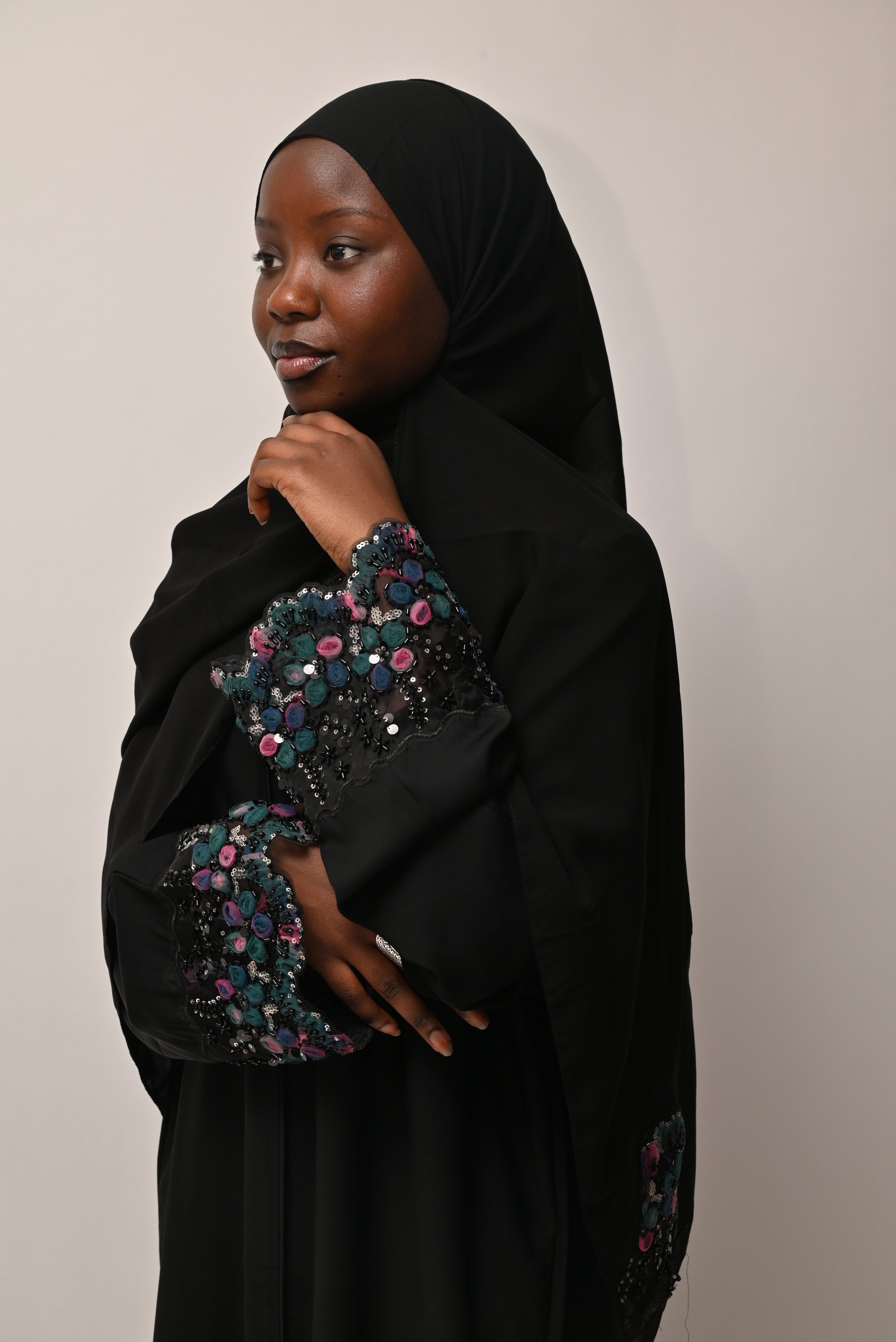 Abaya Malika