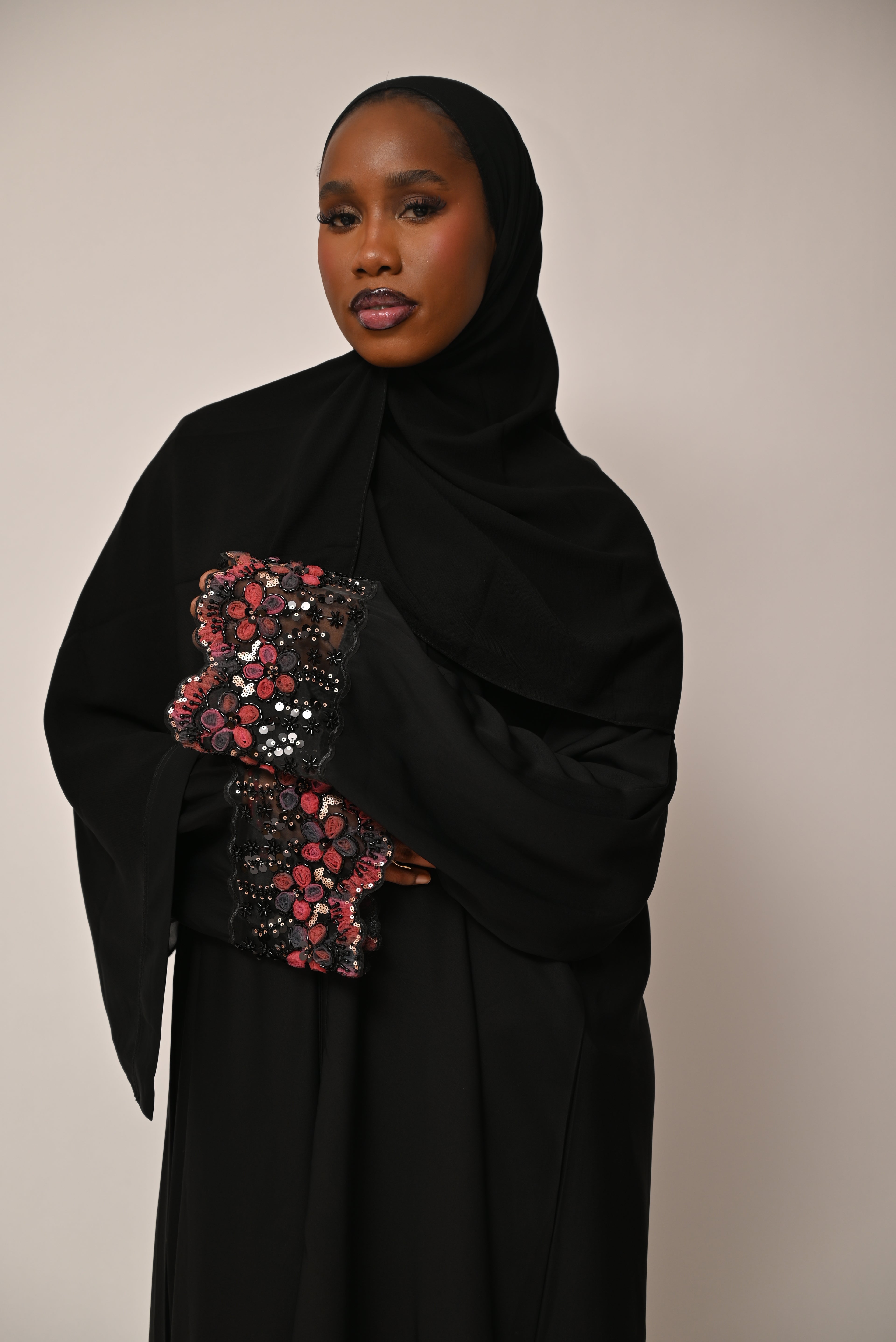 Abaya Malika