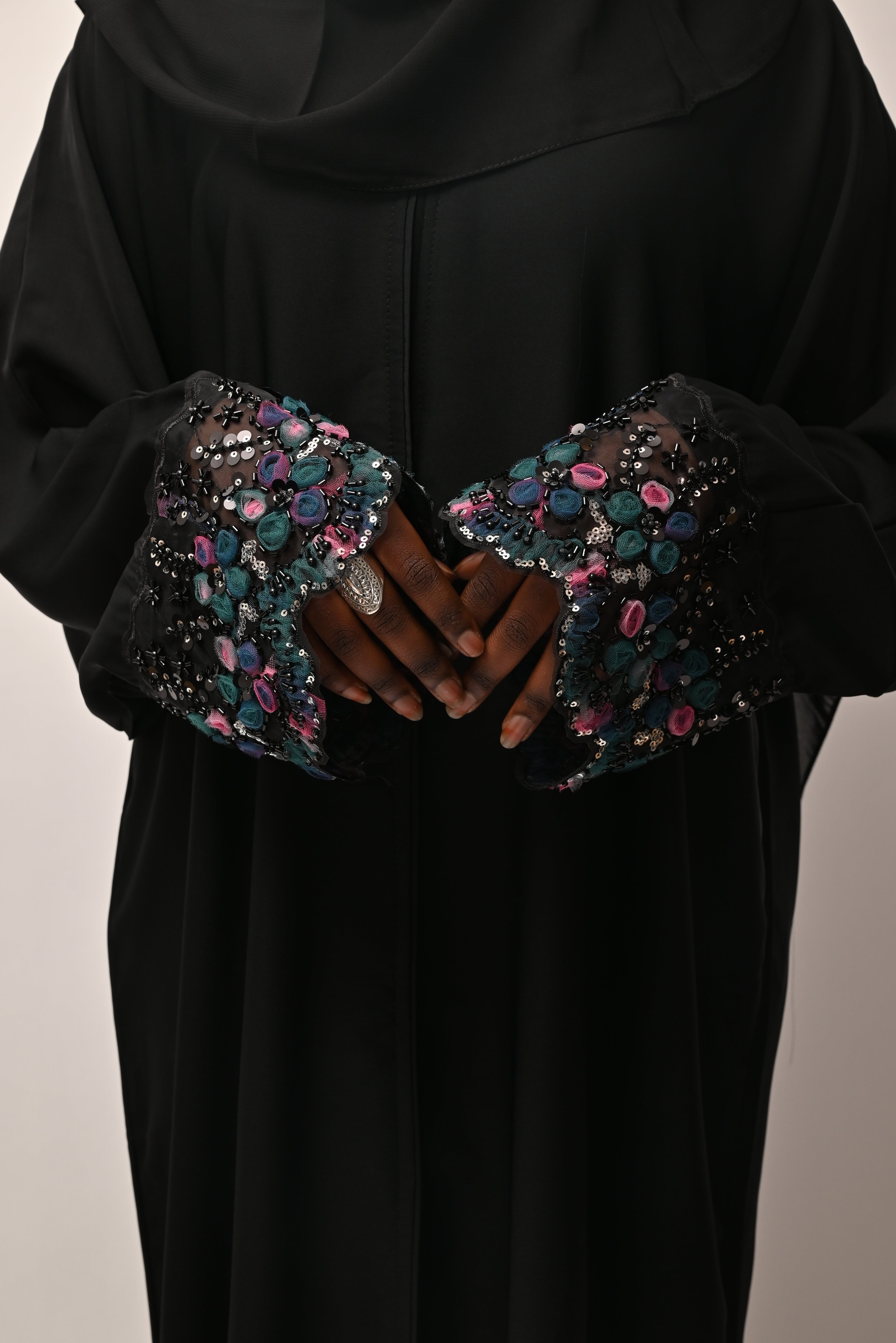Abaya Malika